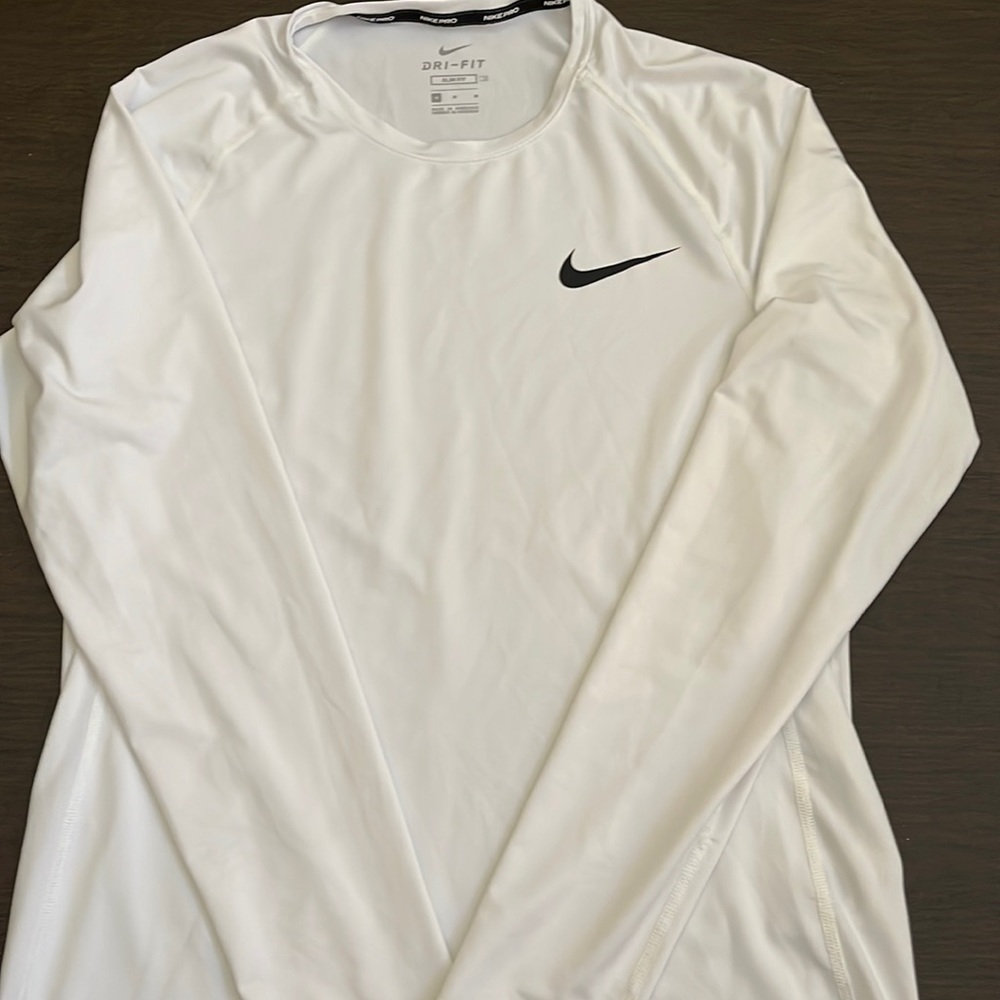Nike Pro Dri-Fit Slim Fir-Size Medium